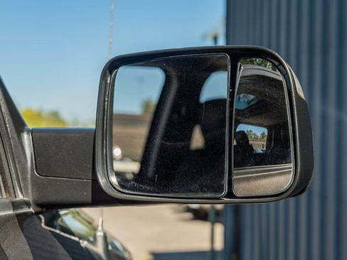 Used 2018 RAM 2500 Laramie w/ Sport Appearance Group image 13