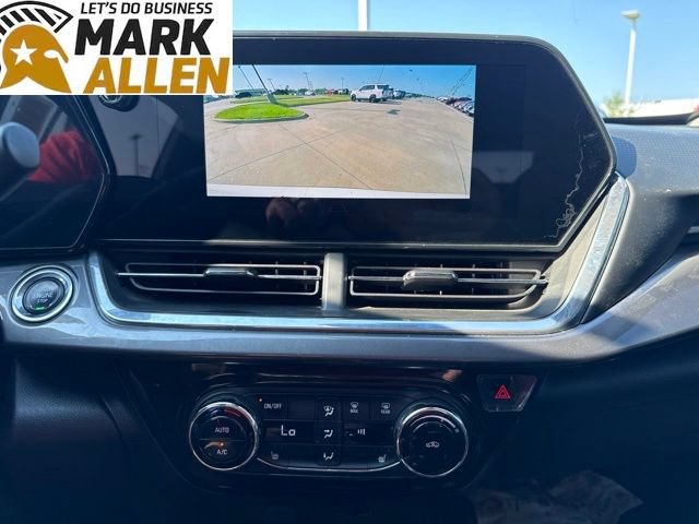 Used 2025 Chevrolet Trax ACTIV w/ Driver Confidence Package FWD image 11