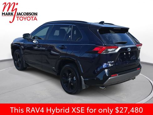 Used 2021 Toyota RAV4 XSE w/ XSE Grade Weather Package image 13