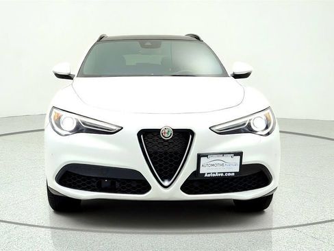 Used 2022 Alfa Romeo Stelvio Ti w/ Active Assist Plus Package AWD/4WD image 2