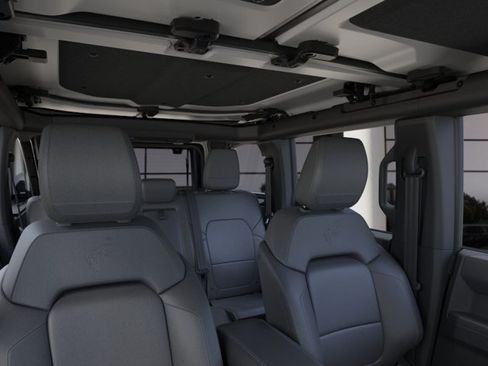 New 2026 Ford Bronco Outer Banks w/ Sasquatch Package AWD/4WD image 12