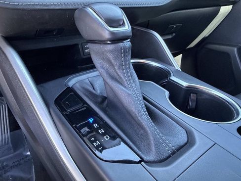 Used 2022 Toyota Highlander XSE image 35