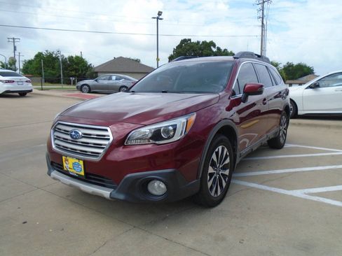 Used 2016 Subaru Outback 3.6R Limited AWD/4WD image 3