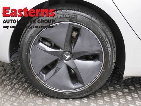 Used 2018 Tesla Model 3 Long Range image 27