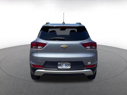 Used 2023 Chevrolet TrailBlazer LT w/ Convenience Package FWD image 12