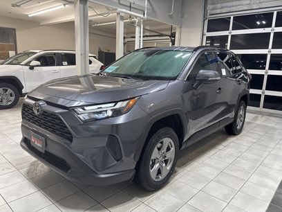 New 2025 Toyota RAV4 XLE
