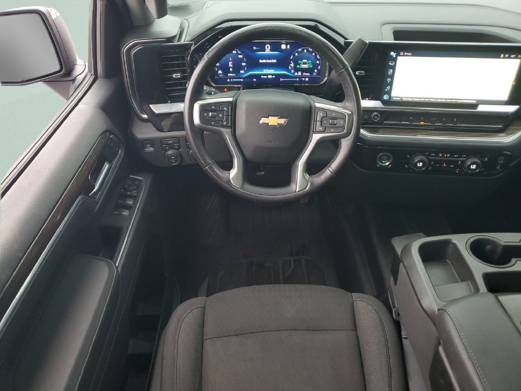 Used 2022 Chevrolet Silverado 1500 LT AWD/4WD image 11