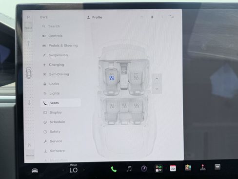 Used 2025 Tesla Model S AWD/4WD image 71