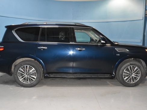 Used 2021 Nissan Armada SL w/ Captain's Chairs Package AWD/4WD image 28