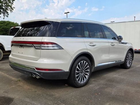 Used 2020 Lincoln Aviator Reserve w/ Elements Package Plus RWD image 3