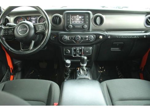 Used 2019 Jeep Wrangler Unlimited Sport S AWD/4WD image 14