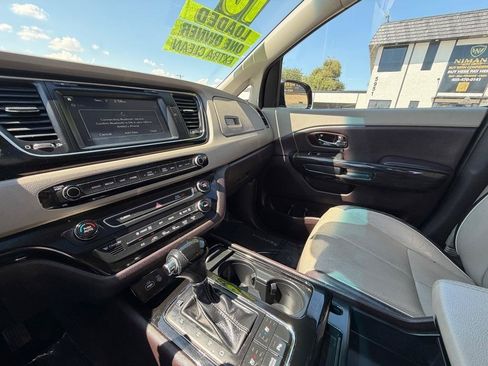 Used 2016 Kia Sedona SX Limited FWD image 53