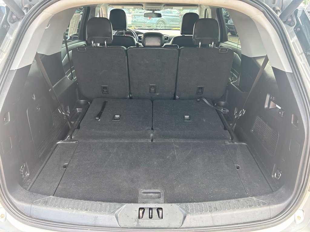 Used 2021 Ford Explorer XLT w/ Equipment Group 202A AWD/4WD image 21