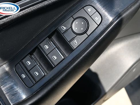Used 2023 Nissan Rogue S FWD image 23