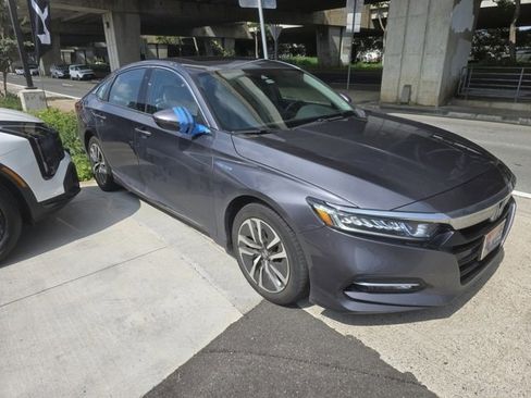 Used 2018 Honda Accord EX-L image 2