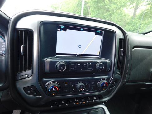 Used 2018 Chevrolet Silverado 2500 LTZ w/ Duramax Plus Package AWD/4WD image 9