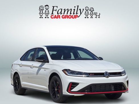 New 2027 Volkswagen Jetta GLI Autobahn FWD image 2