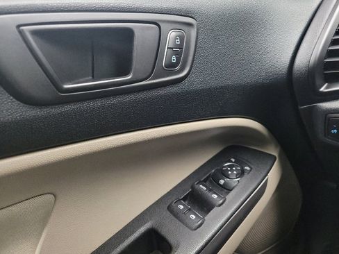 Used 2019 Ford EcoSport S image 27