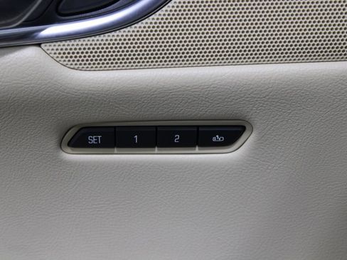 Used 2018 Cadillac XT5 Premium Luxury w/ Driver Assist Package image 26