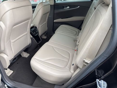 Certified 2023 Lincoln Nautilus FWD image 14