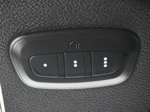 Used 2021 Jeep Wrangler Unlimited Sahara AWD/4WD image 22