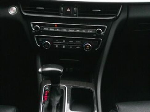 Used 2020 Kia Optima Premium image 30