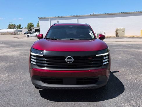 Certified 2025 Nissan Kicks SR w/ SR Premium Package FWD image 9