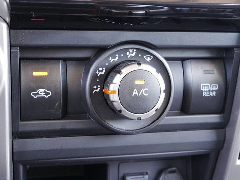 Used 2020 Toyota 4Runner SR5 Premium w/ Moonroof Package AWD/4WD image 43