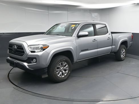 Used 2019 Toyota Tacoma SR5 image 4