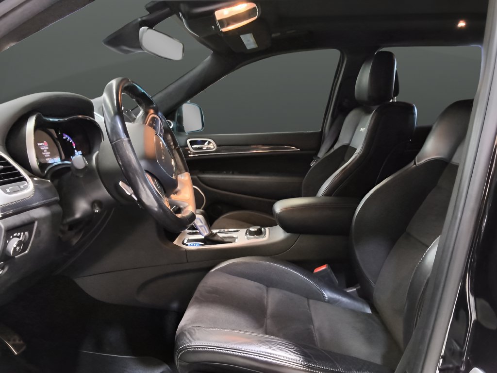 Used 2019 Jeep Grand Cherokee SRT AWD/4WD image 11