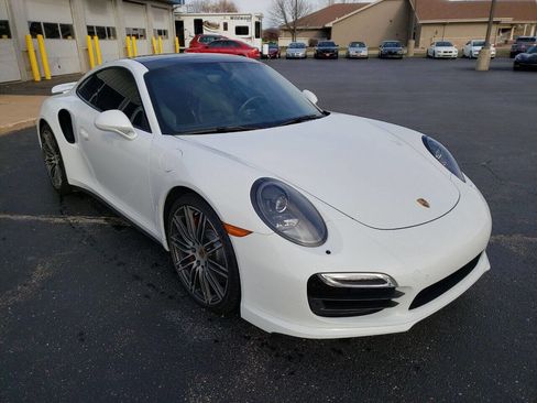 Used 2016 Porsche 911 Turbo image 3