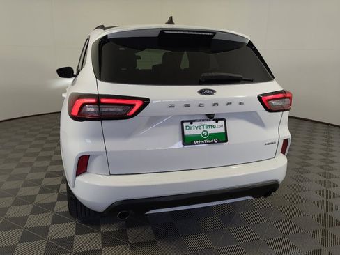 Used 2023 Ford Escape ST-Line AWD/4WD image 6