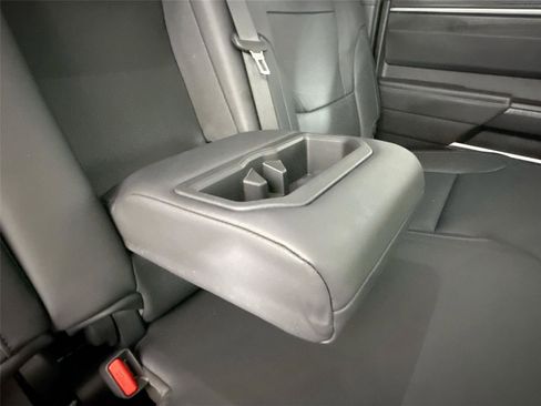 Used 2023 Toyota Tundra Platinum w/ Advanced Package image 41