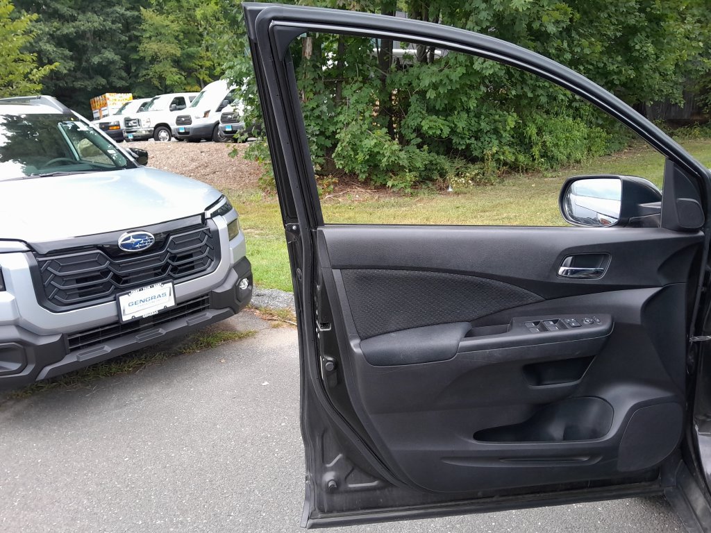 Used 2015 Honda CR-V EX image 10