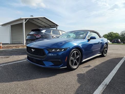 Used 2024 Ford Mustang Convertible RWD image 32