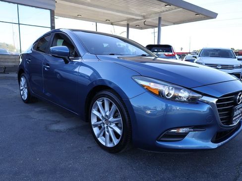 Used 2017 MAZDA MAZDA3 Touring w/ Popular Equipment Package FWD image 35