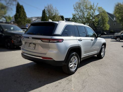New 2026 Jeep Grand Cherokee Laredo X AWD/4WD image 8