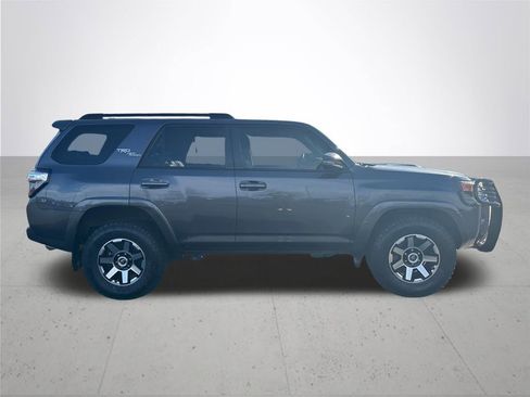 Used 2020 Toyota 4Runner TRD Off-Road Premium image 6