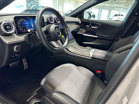 Used 2025 Mercedes-Benz C 300 4MATIC Sedan image 7