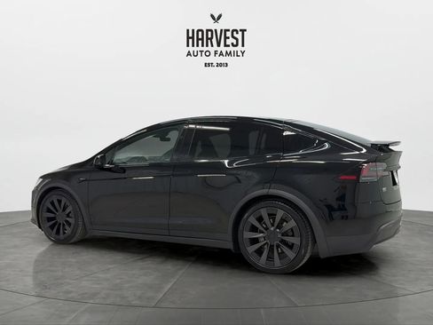 Used 2023 Tesla Model X image 3