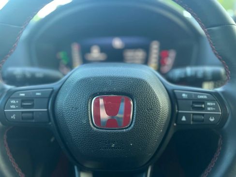 Used 2025 Honda Civic Type R image 12