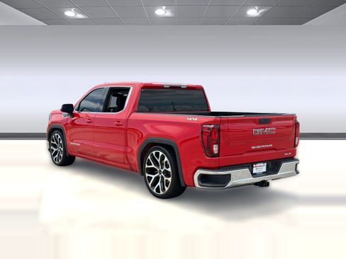 Used 2024 GMC Sierra 1500 SLE AWD/4WD image 3