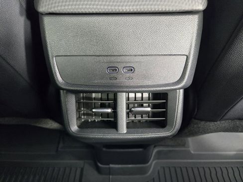 New 2026 Chevrolet Equinox RS w/ Safety and Technology Package FWD image 32