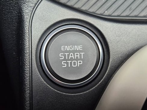 New 2025 Kia K4 GT-Line w/ GT-Line Sunroof Package image 18