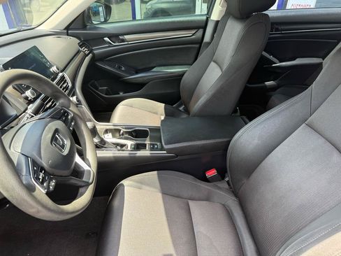 Used 2020 Honda Accord LX image 11