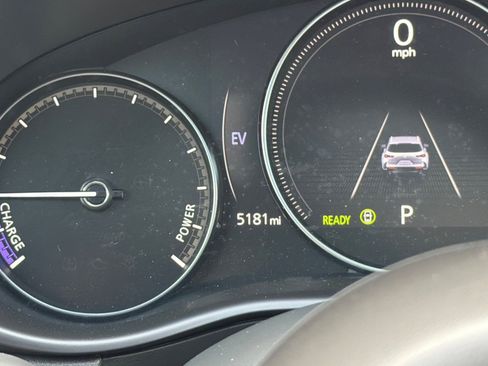 Certified 2025 MAZDA CX-50 AWD 2.5 Hybrid w/ Premium Pkg image 24