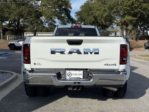 New 2026 RAM 3500 Tradesman w/ Chrome Appearance Group A AWD/4WD image 5
