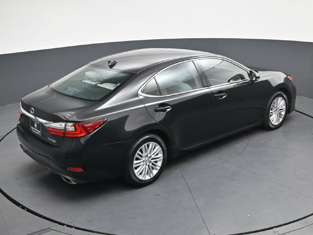 Used 2017 Lexus ES 350 w/ Premium Package FWD image 24