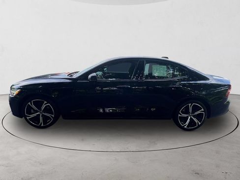 Certified 2024 Volvo S60 B5 Plus AWD/4WD image 2