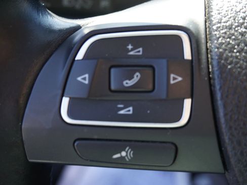 Used 2012 Volkswagen Jetta TDI image 25